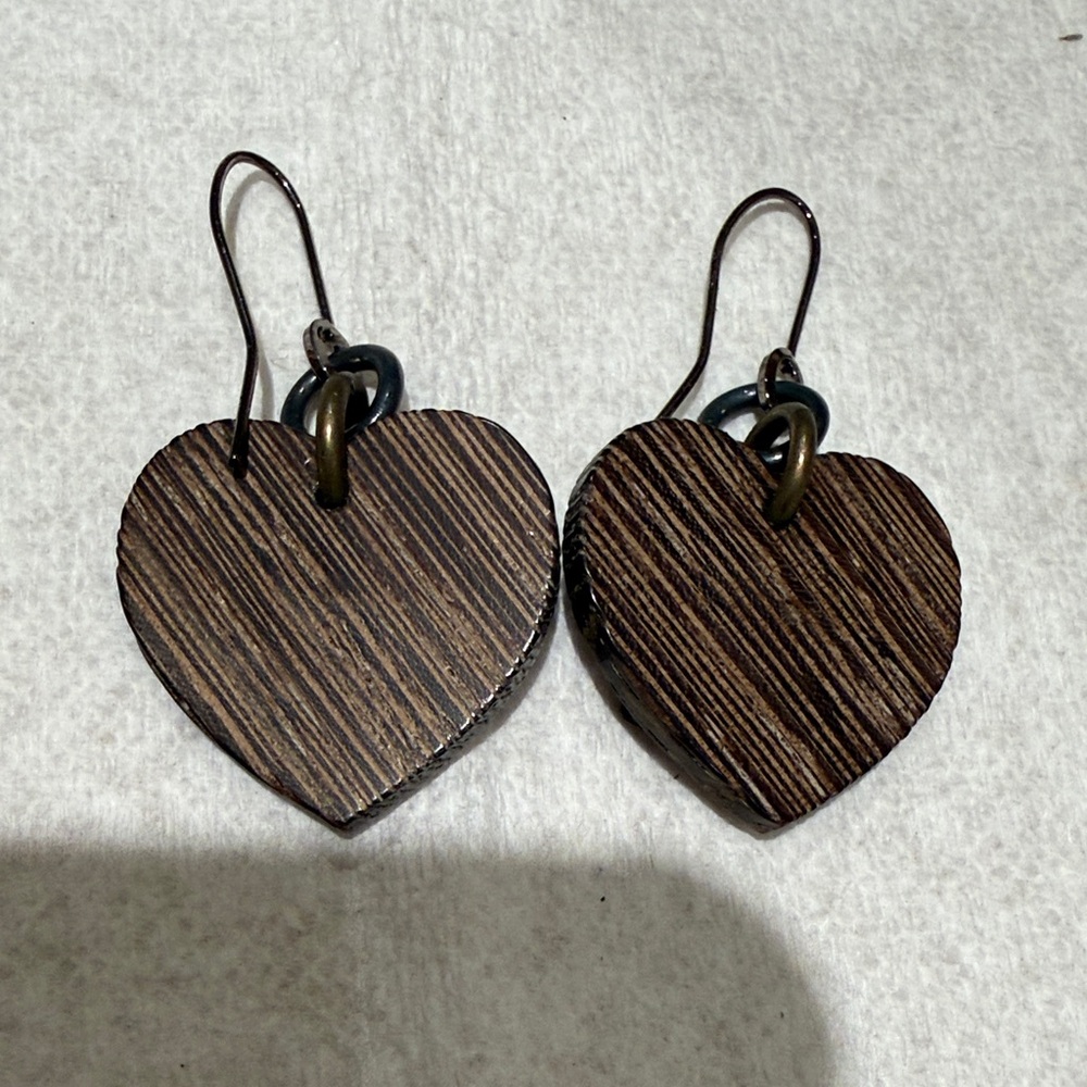 Saint Laurent Brown Heart Earrings - Picture 4 of 8